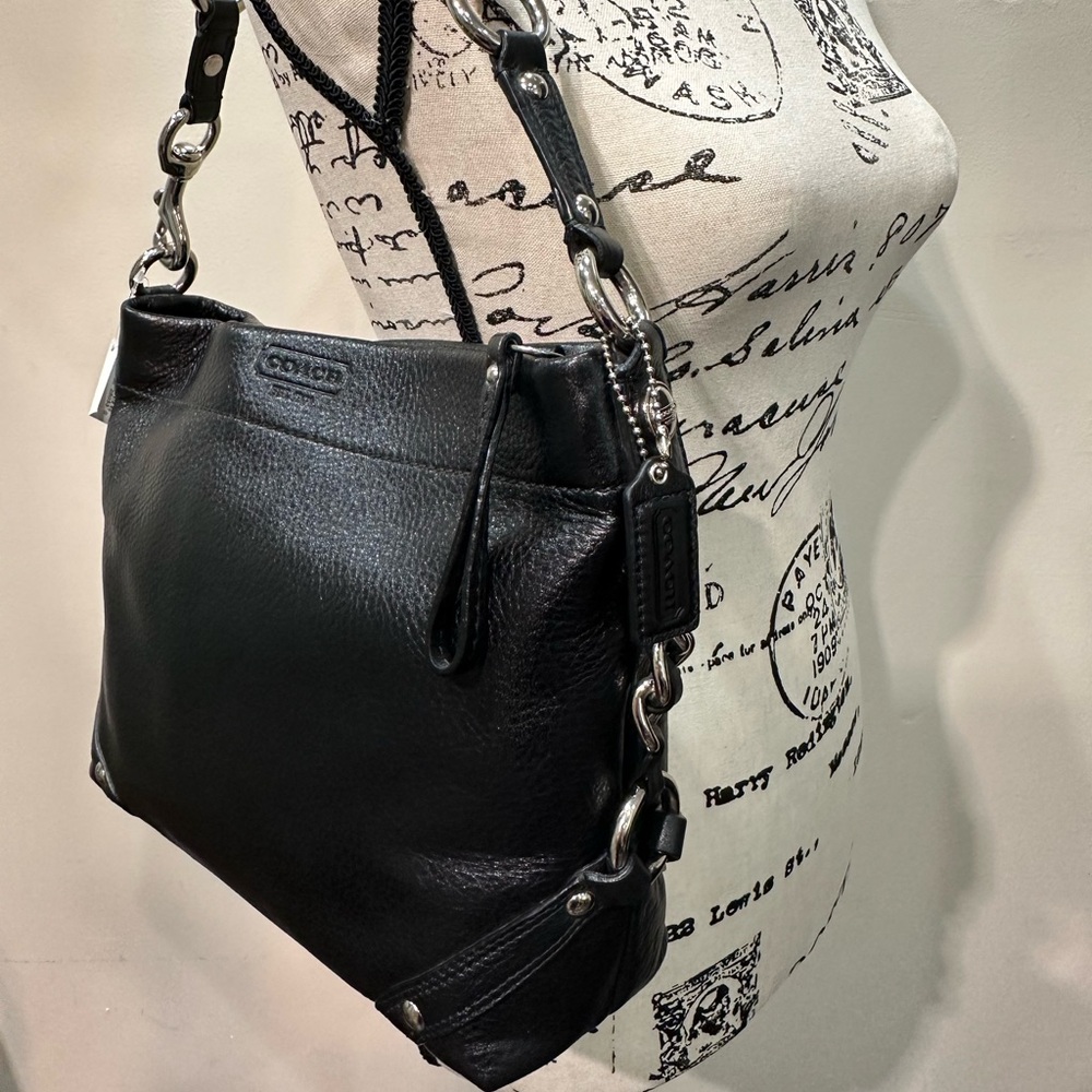 Coach Carly F15251 Black Shoulder Bag